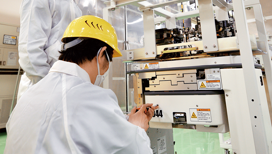 Customer Service that ensures Non-stop Operation